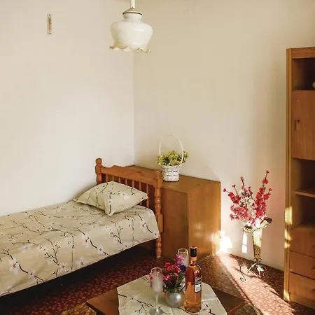 Apartment Three-bedroom In *