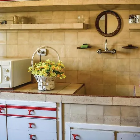Apartment Three-bedroom In Tsarevo